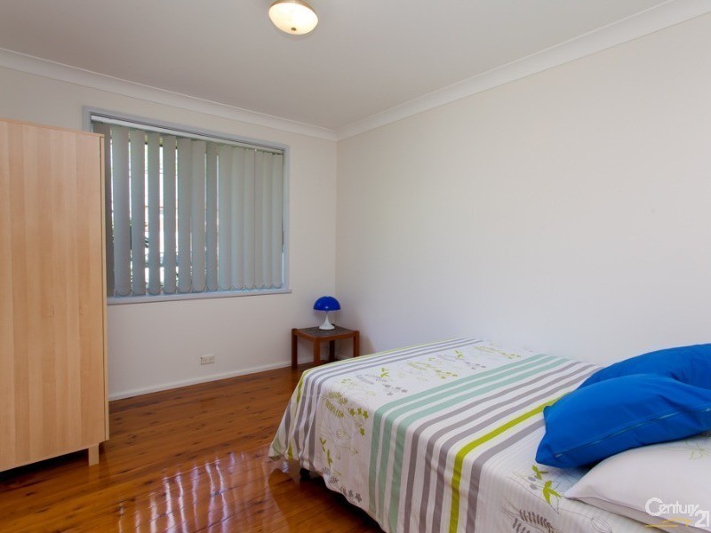 2 Mullard Close, Shortland NSW 2307