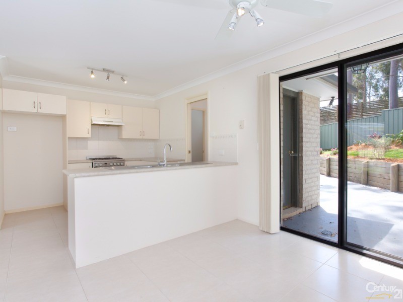 14 Hanover Road, Cameron Park NSW 2285