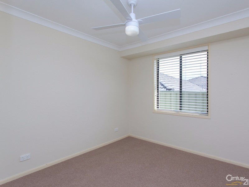 14 Hanover Road, Cameron Park NSW 2285