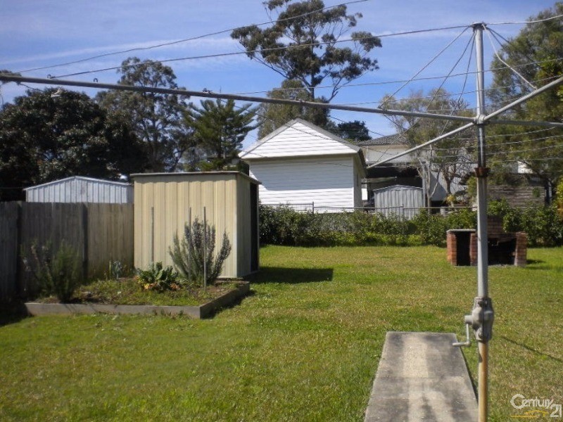 25 Elizabeth Street, Floraville NSW 2280