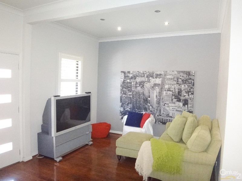 14 Mathieson Street, Carrington NSW 2294