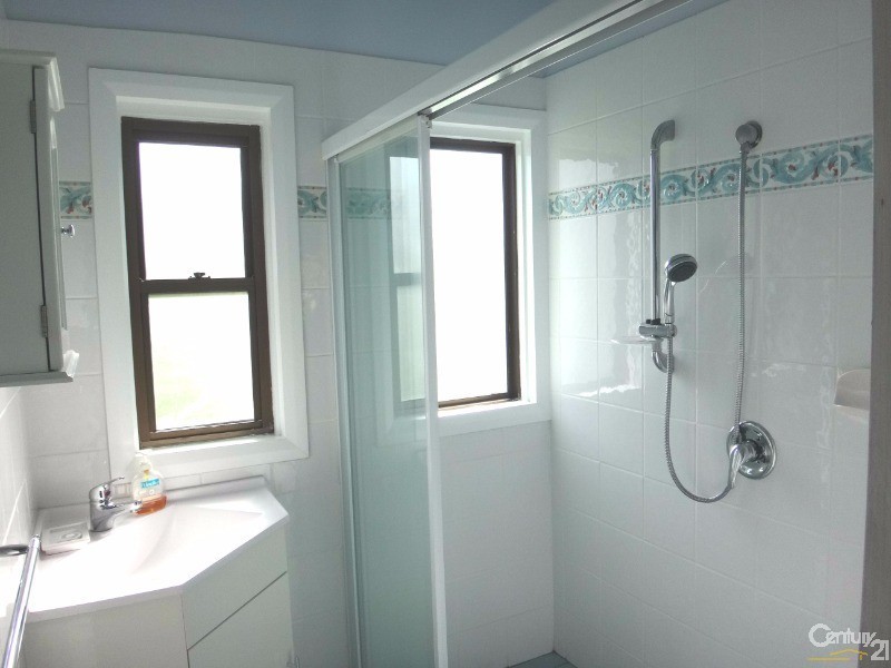 7 Schroder Avenue, Gateshead NSW 2290