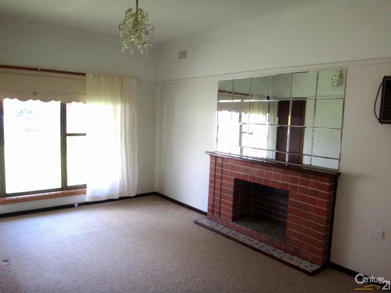 7 Schroder Avenue, Gateshead NSW 2290