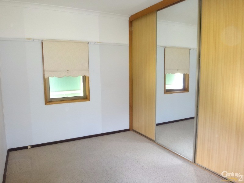 7 Schroder Avenue, Gateshead NSW 2290