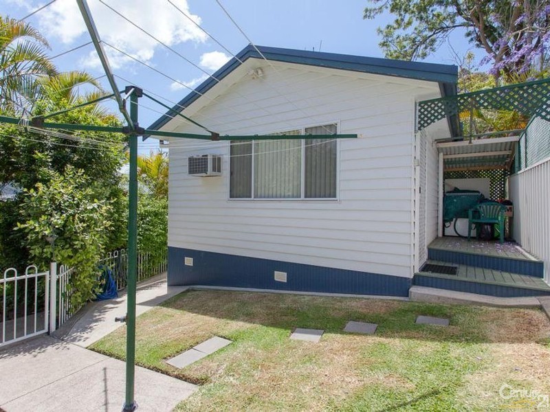 3 Mears Street, Adamstown Heights NSW 2289