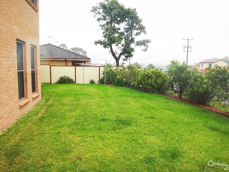 39 Yorston Street, Warners Bay NSW 2282
