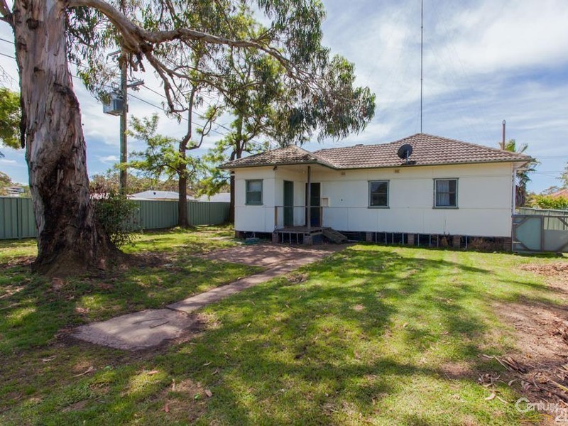 16 Swan Street, Windale NSW 2306