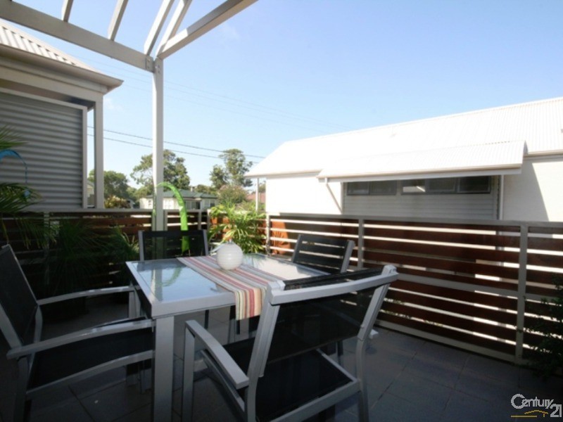 5/2 Gardner Street,, Dudley NSW 2290