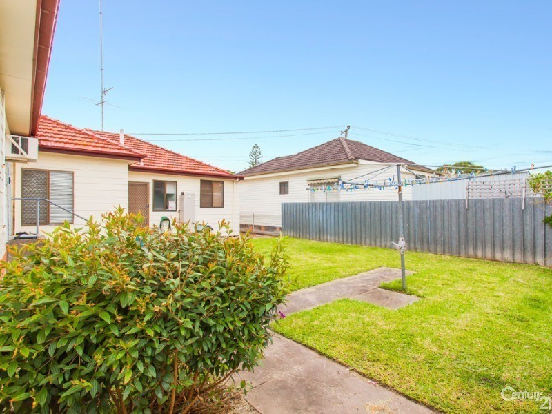 62 Womboin Road, Lambton NSW 2299