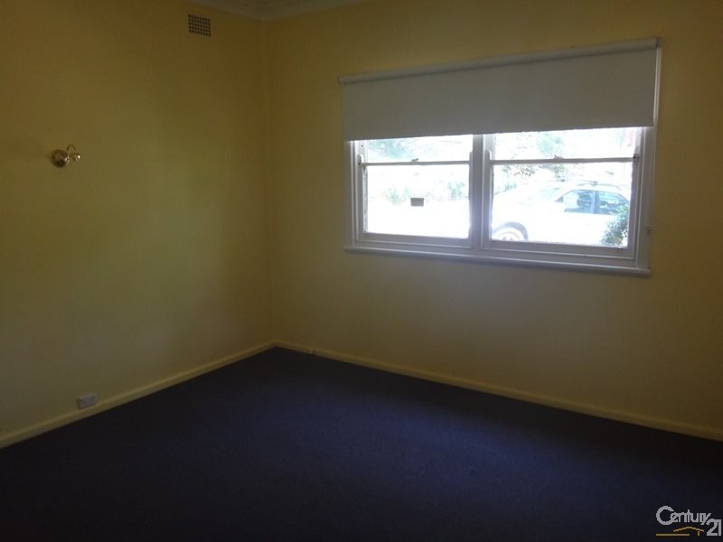 4 Kathleen Street, Cardiff NSW 2285