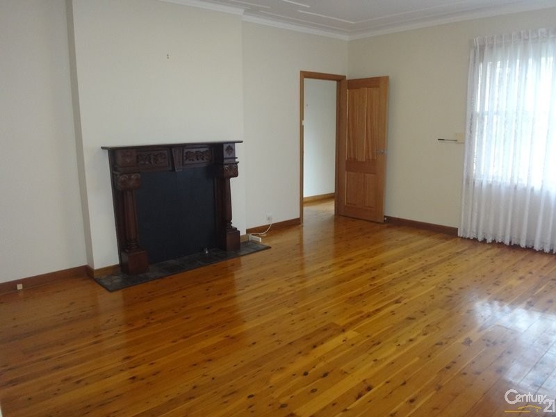 35 Claremont Avenue, Adamstown Heights NSW 2289