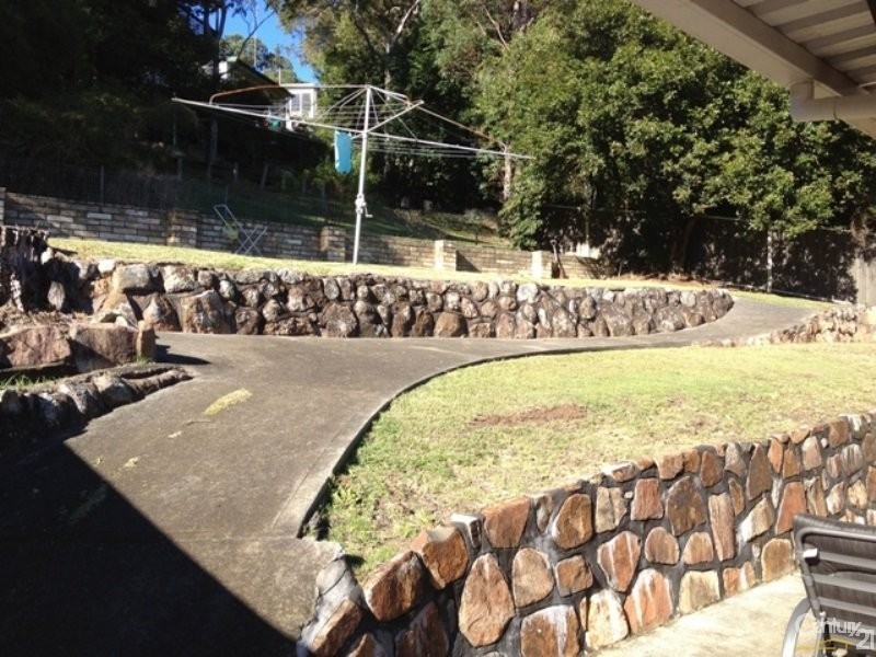 35 Claremont Avenue, Adamstown Heights NSW 2289