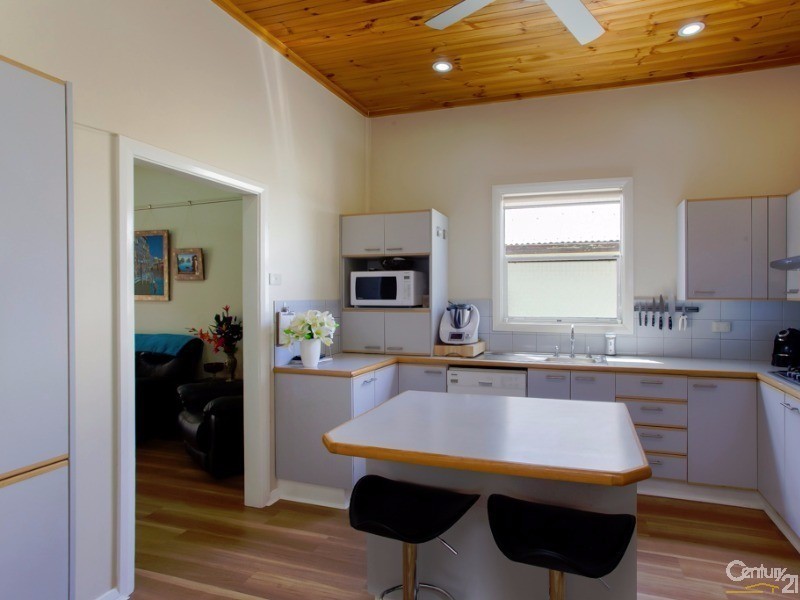 36 Eighth Street, Adamstown NSW 2289