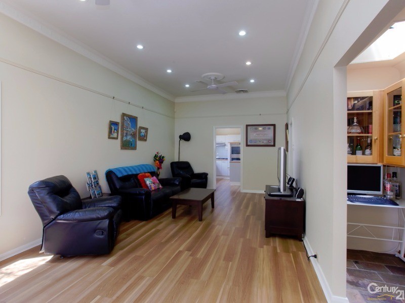 36 Eighth Street, Adamstown NSW 2289