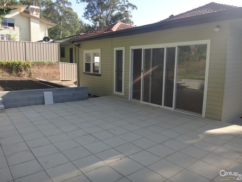 1 Lynette Place, Kotara NSW 2289