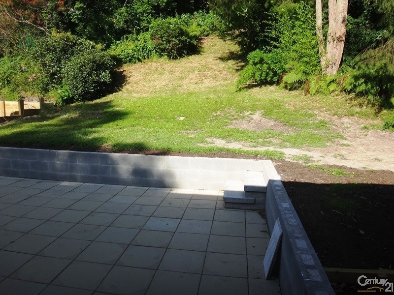 1 Lynette Place, Kotara NSW 2289