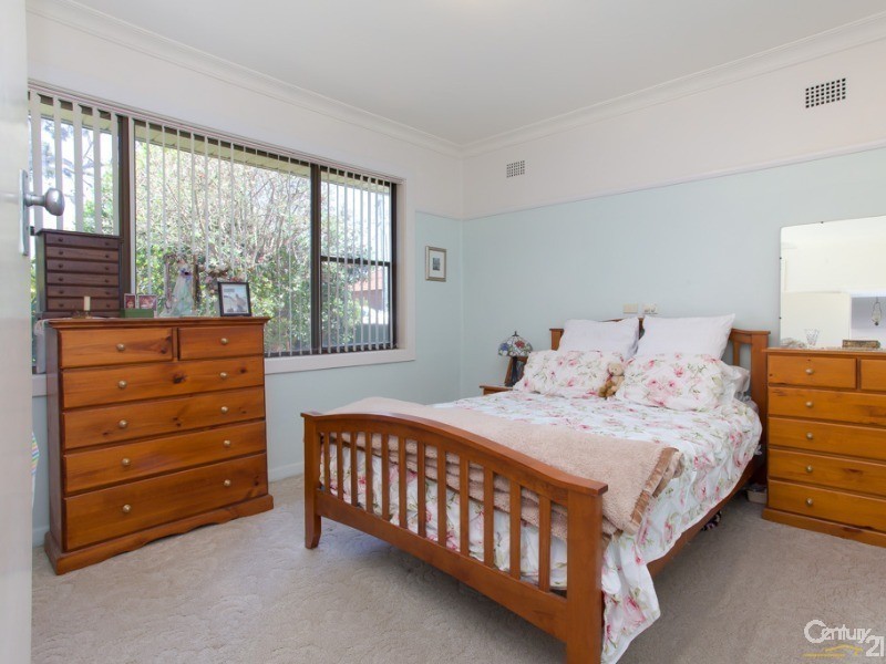 74 Dudley Road,, Charlestown NSW 2290