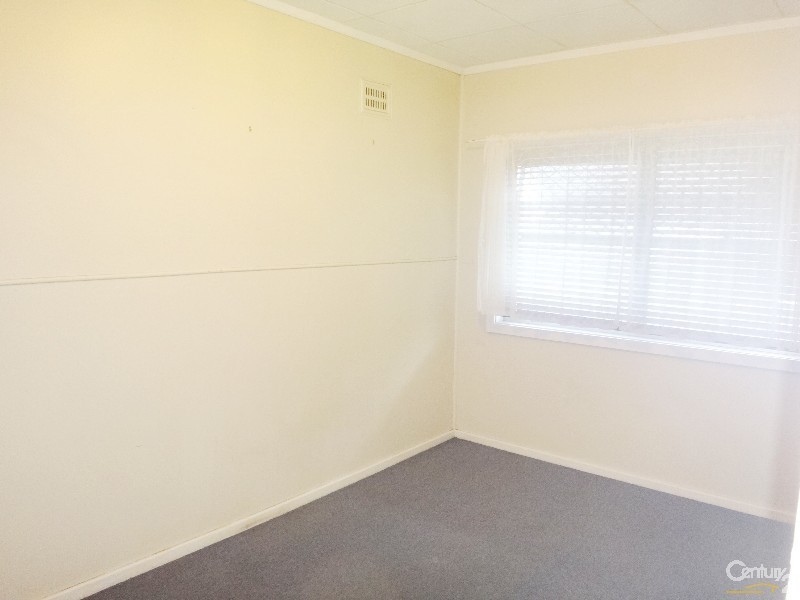 14 Church Street, Gateshead NSW 2290