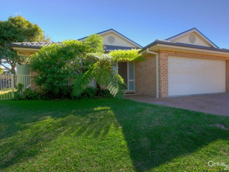 7 Trent Street, Charlestown NSW 2290