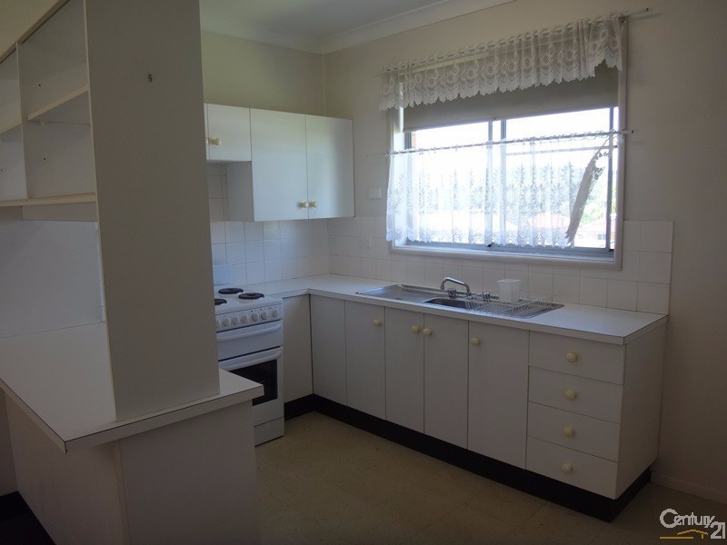 2/8 Clare Street, Glendale NSW 2285