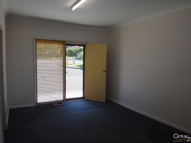 2/8 Clare Street, Glendale NSW 2285