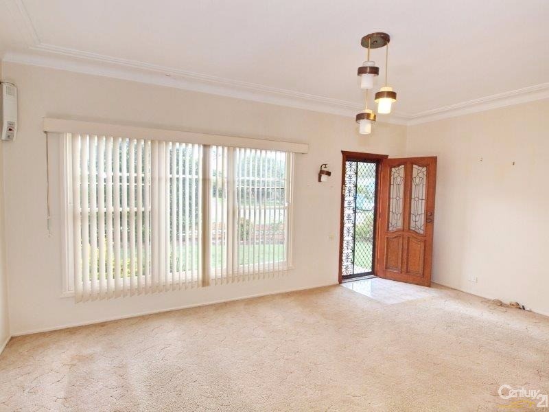 26 Oxford Street, Gateshead NSW 2290