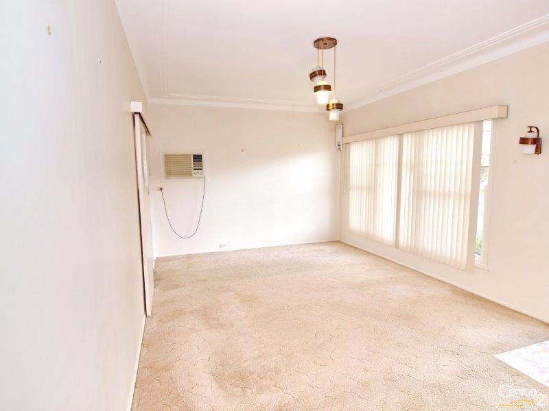 26 Oxford Street, Gateshead NSW 2290