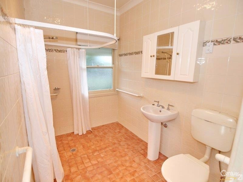 26 Oxford Street, Gateshead NSW 2290