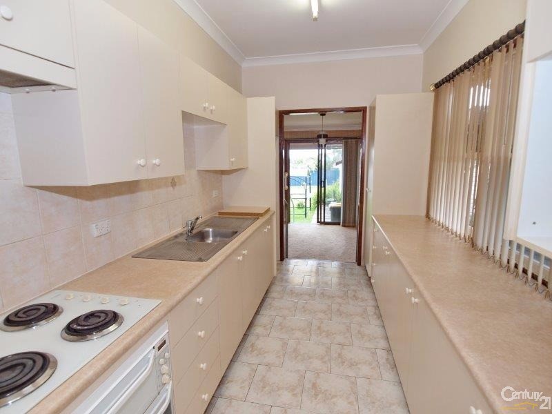 26 Oxford Street, Gateshead NSW 2290