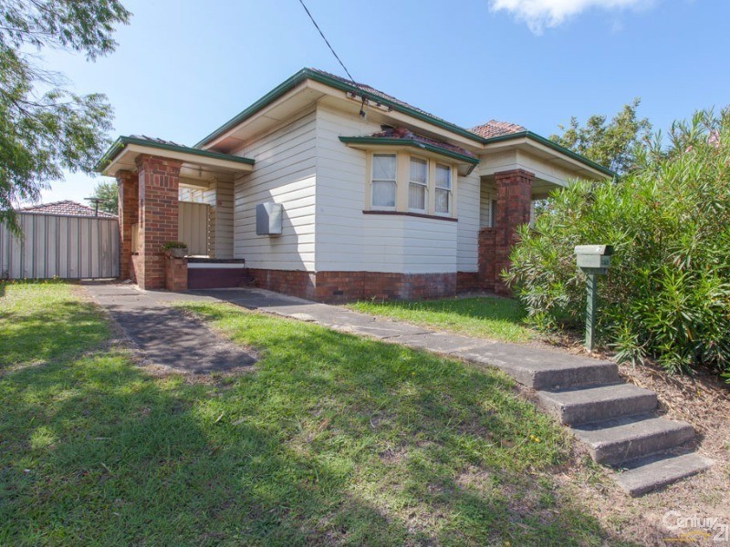 239 Pacific Highway, Charlestown NSW 2290