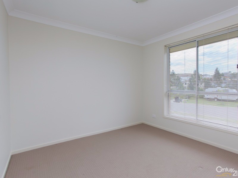 51 Cleveland Street, Cameron Park NSW 2285