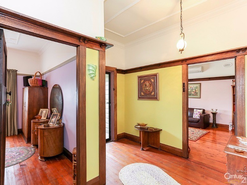 1 Edmund Street, Mayfield NSW 2304