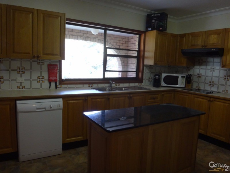 2B Conrad Avenue, Charlestown NSW 2290