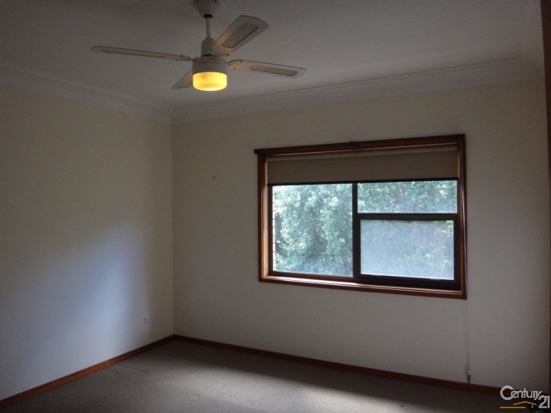 2B Conrad Avenue, Charlestown NSW 2290