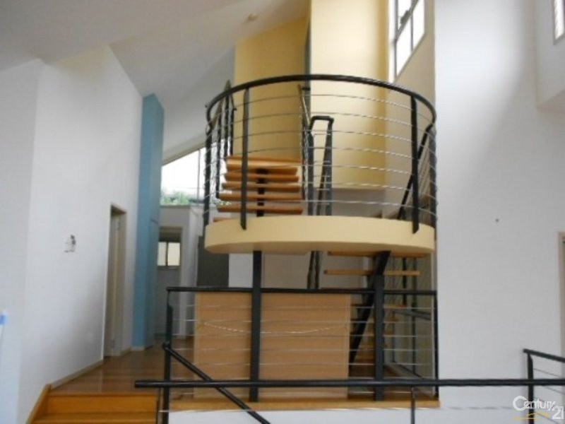 389 Warners Bay Road, Charlestown NSW 2290