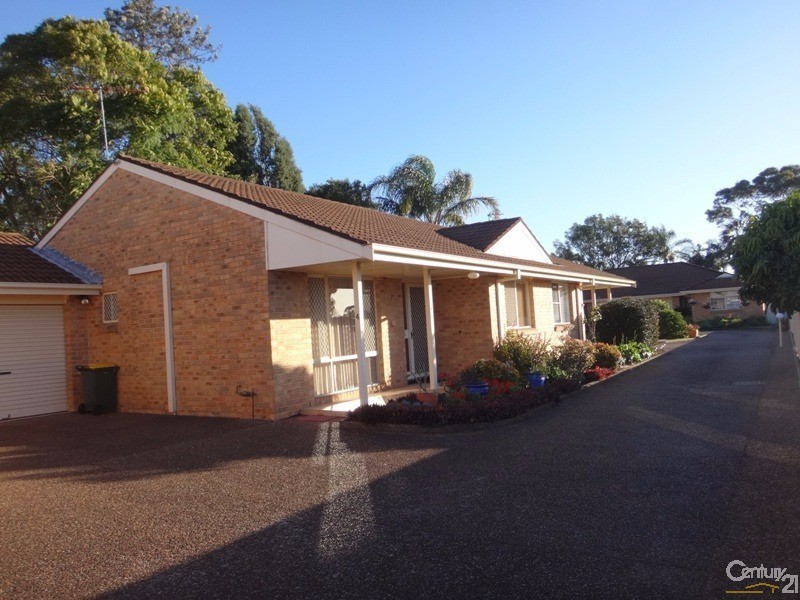 4/3 Francis Street, Cardiff South NSW 2285