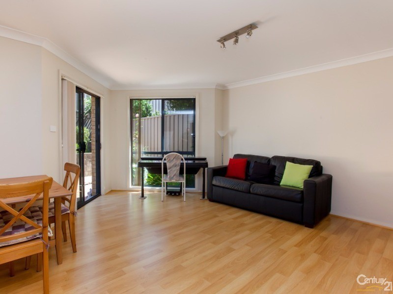 35/9 Hutton Street, Charlestown NSW 2290