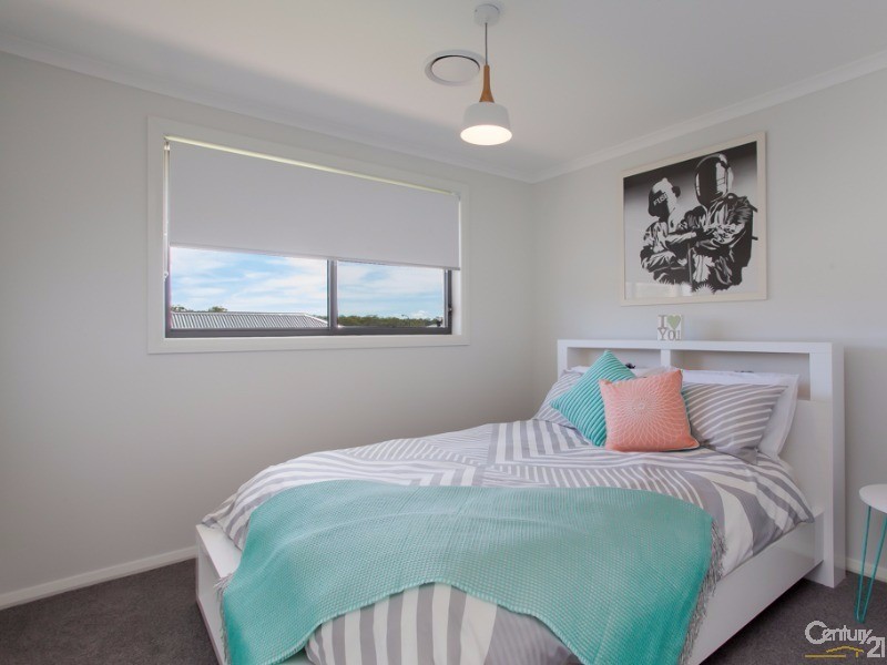 8 Providence Avenue, Fern Bay NSW 2295