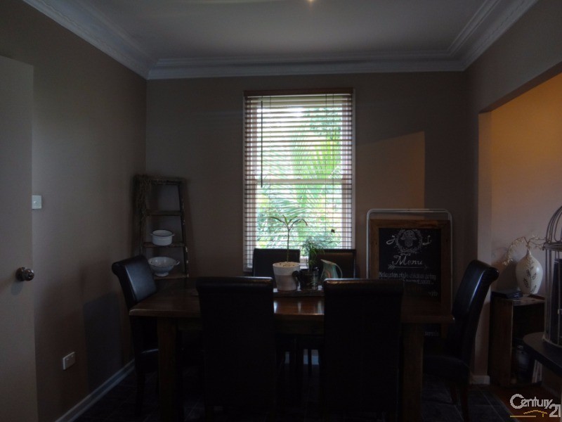 2 Murrakin Street, Kahibah NSW 2290