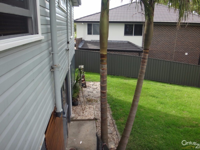 2 Murrakin Street, Kahibah NSW 2290
