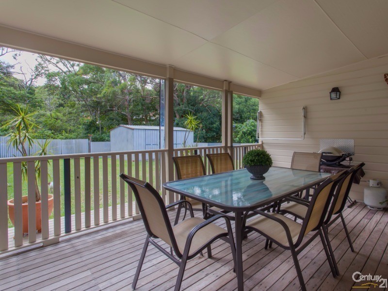 21 Delma Parade, Warners Bay NSW 2282