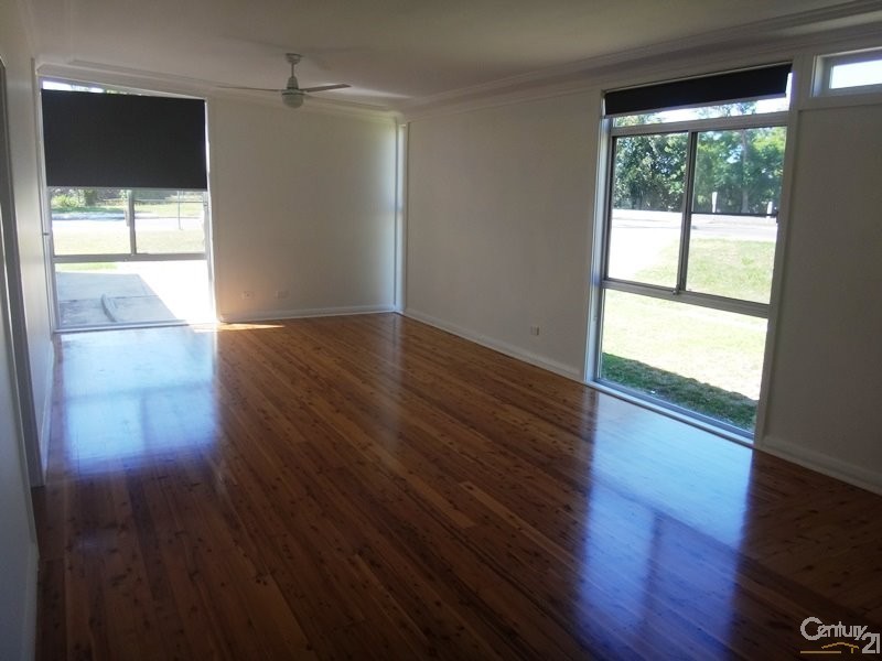 1 EK Avenue, Charlestown NSW 2290