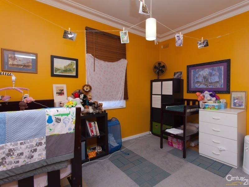 46 Boronia Avenue, Adamstown Heights NSW 2289