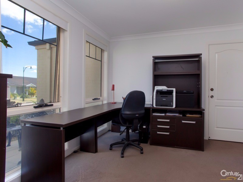 4 Peterson Parade, Thornton NSW 2322