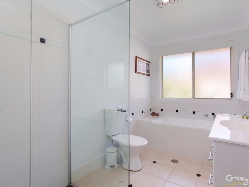 4 Peterson Parade, Thornton NSW 2322