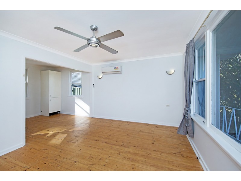 18 Bean Street, Gateshead NSW 2290