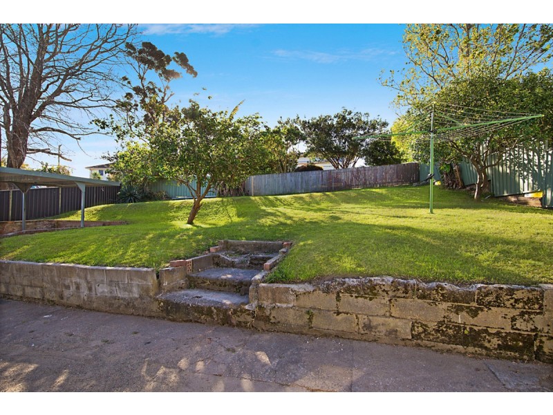 18 Bean Street, Gateshead NSW 2290