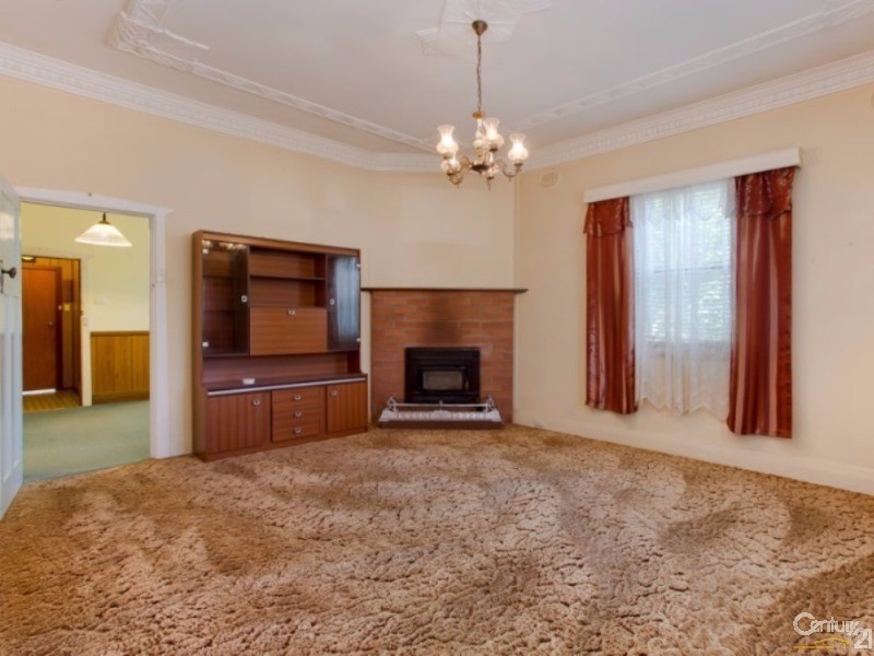 36 Joslin Street, Kotara NSW 2289