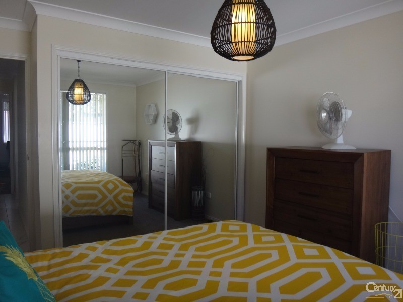 2/16 Teralba Road, Broadmeadow NSW 2292