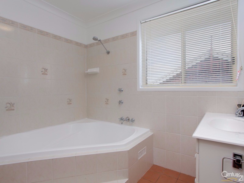 34 Willai Way, Maryland NSW 2287